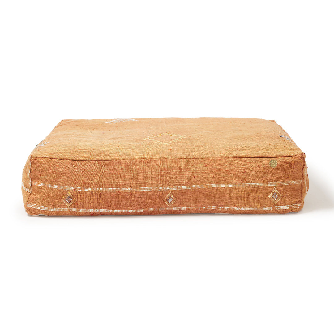Silk dog bed hotsell